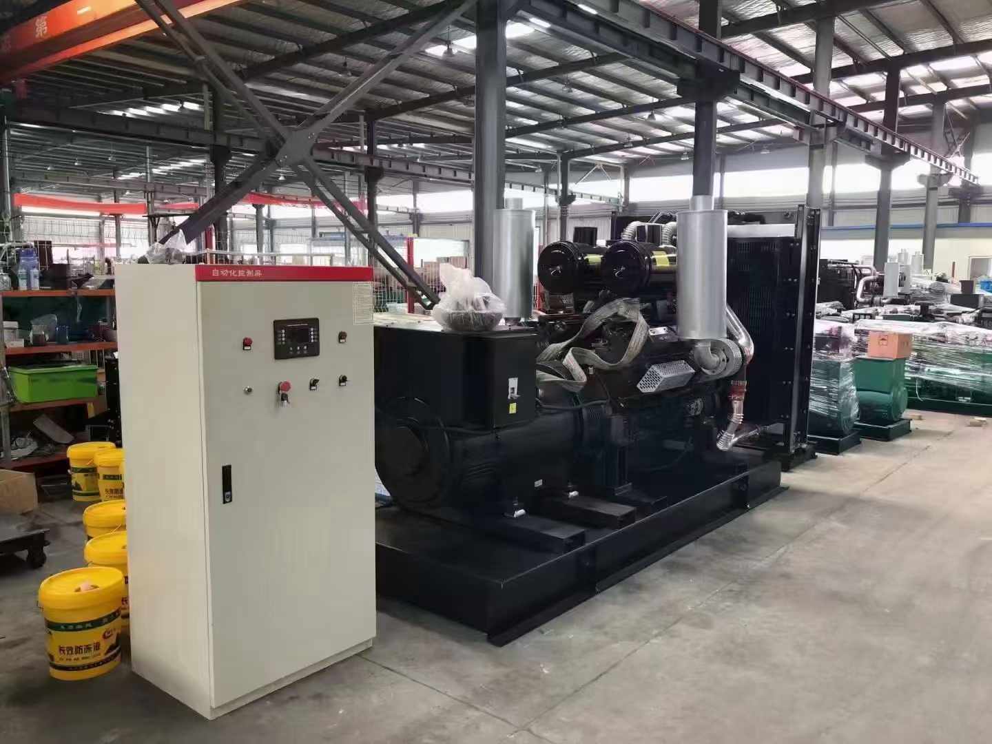 九江柴油发电机运行时的噪音和振动水平如何？